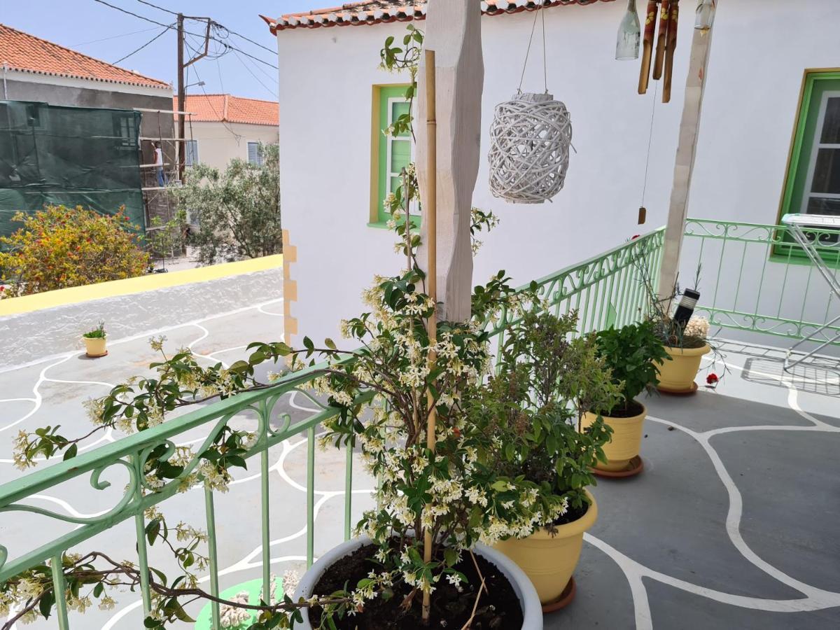 ספצס Vaggelis Traditional House מראה חיצוני תמונה
